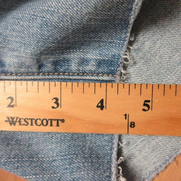 AMERICAN EAGLE Frayed Hem Cuffed Jean Shorts Womens Sz 4 Ripped Destroyed Denim - Picture 10 of 12